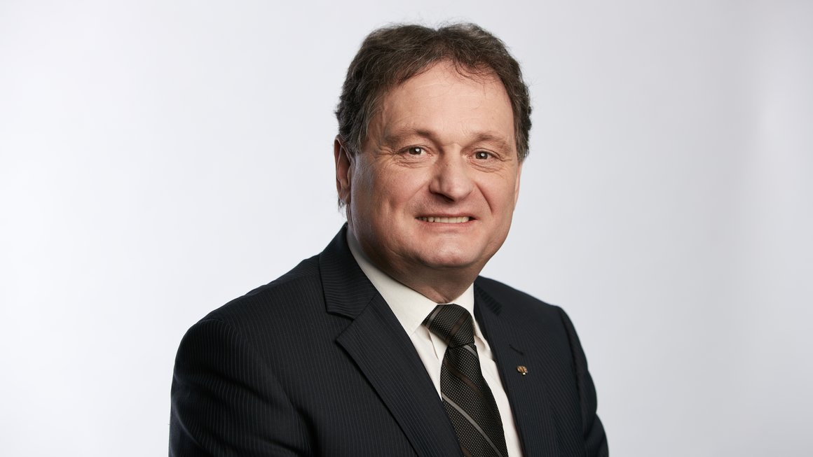 Viktor Zubaj Viktor ZUbaj