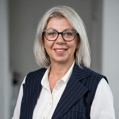 Emília Drobňáková - finančná sprostredkovateľka OVB 